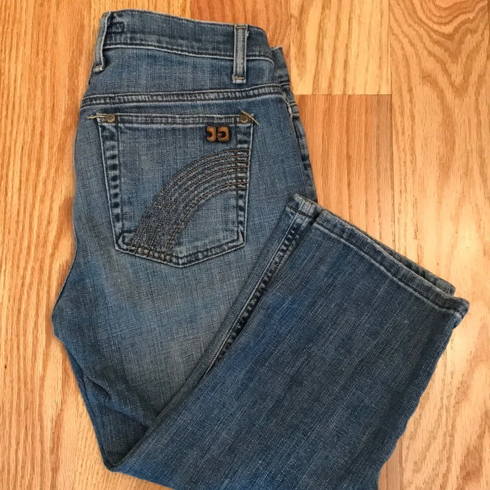 Joe’s Jeans Low Rise Cropped Jeans Blue Denim Size 27
